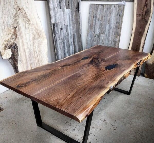 MESA RUSTICA MADERA DE PINO.